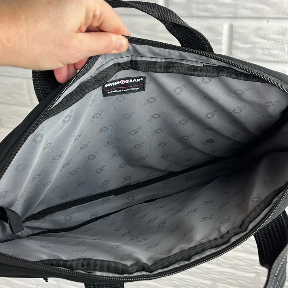 SwissGear excellent preowned